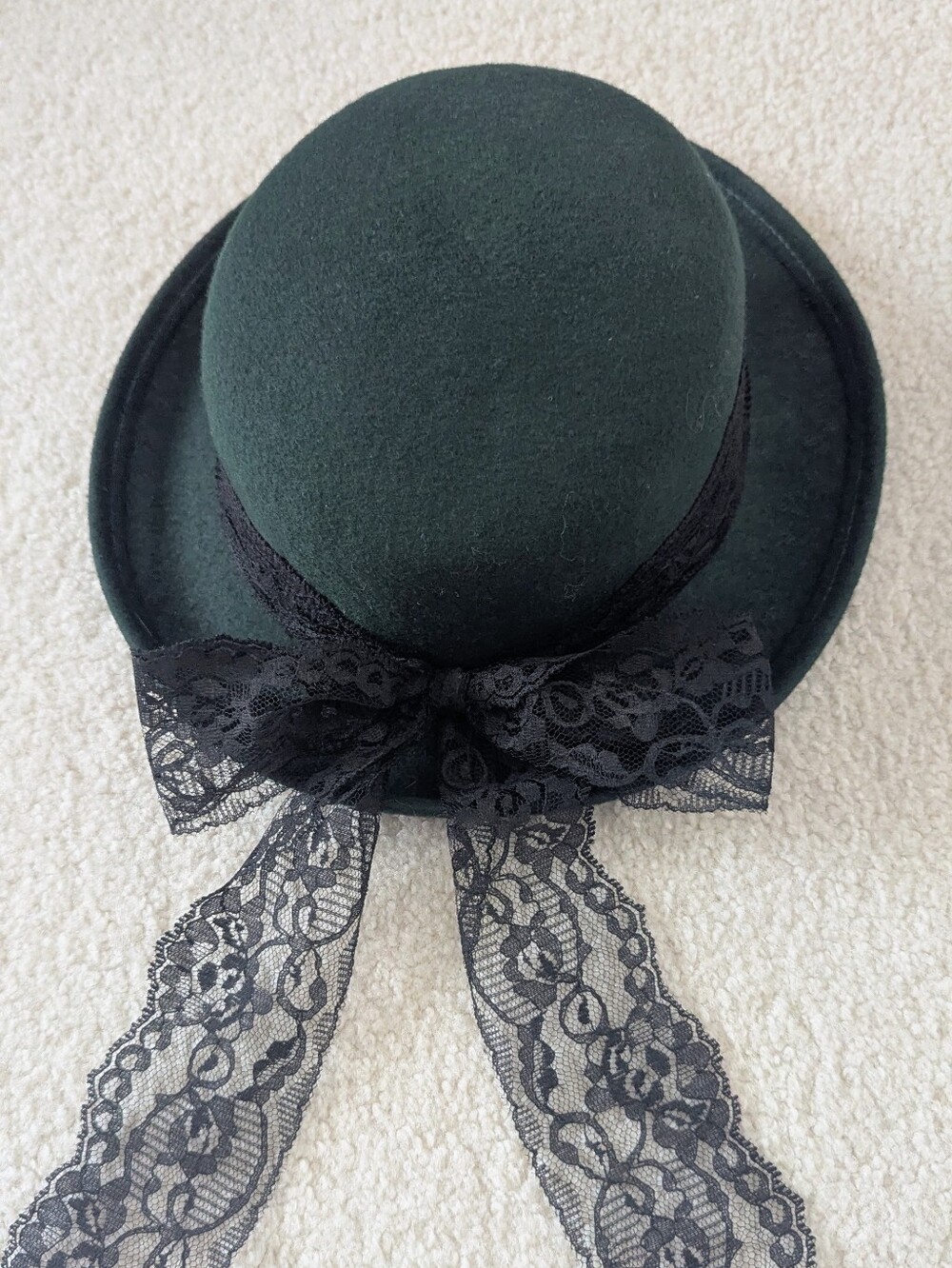 Arlin dark green wool hat